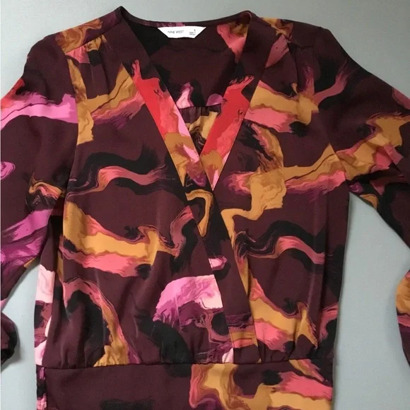 Nine West Abstract Blouse Top - Picture 3 of 5